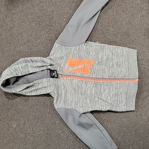 Nike Dri Fit 2 piece